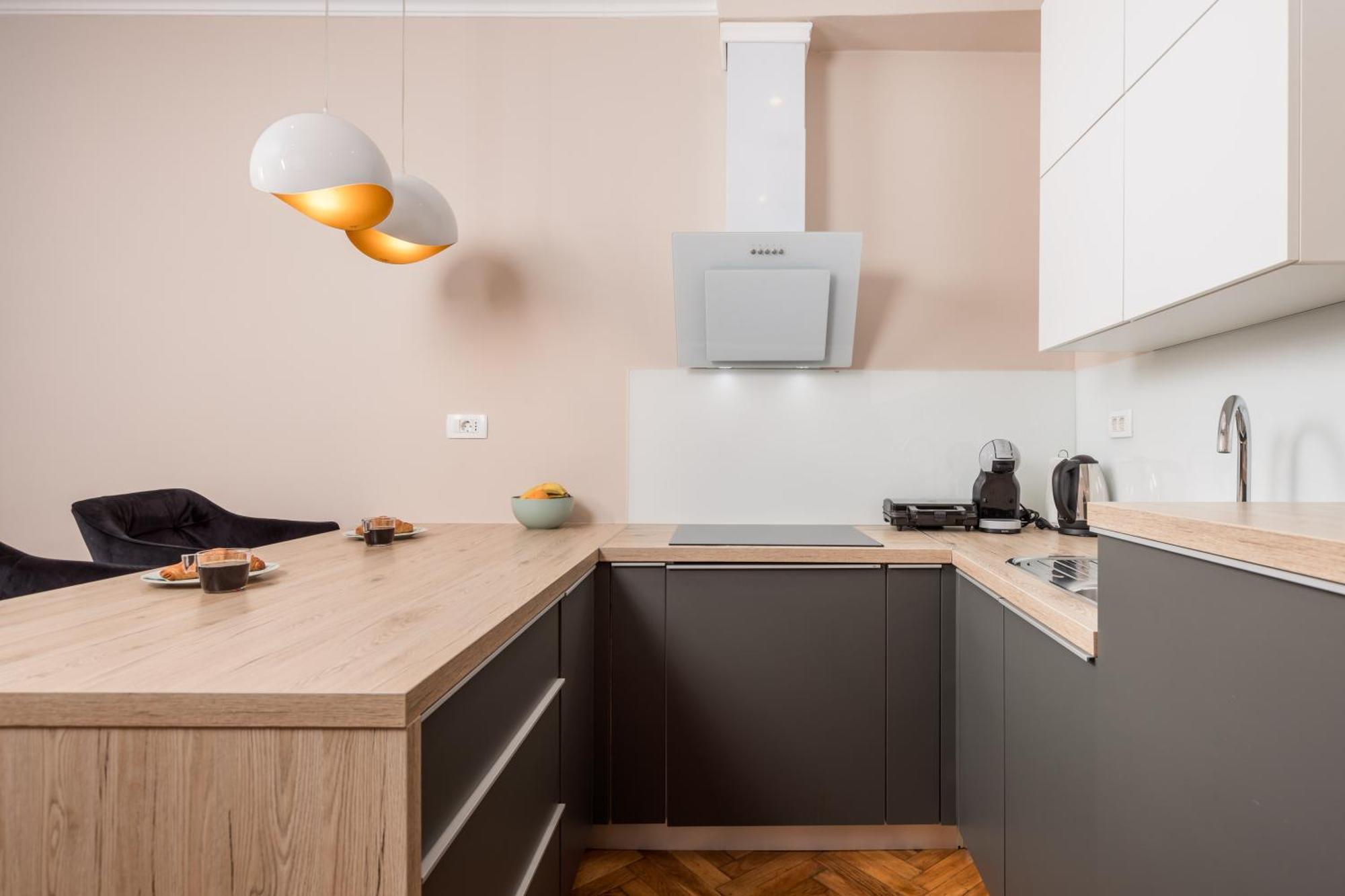 Apartments Neo Rijeka Bagian luar foto